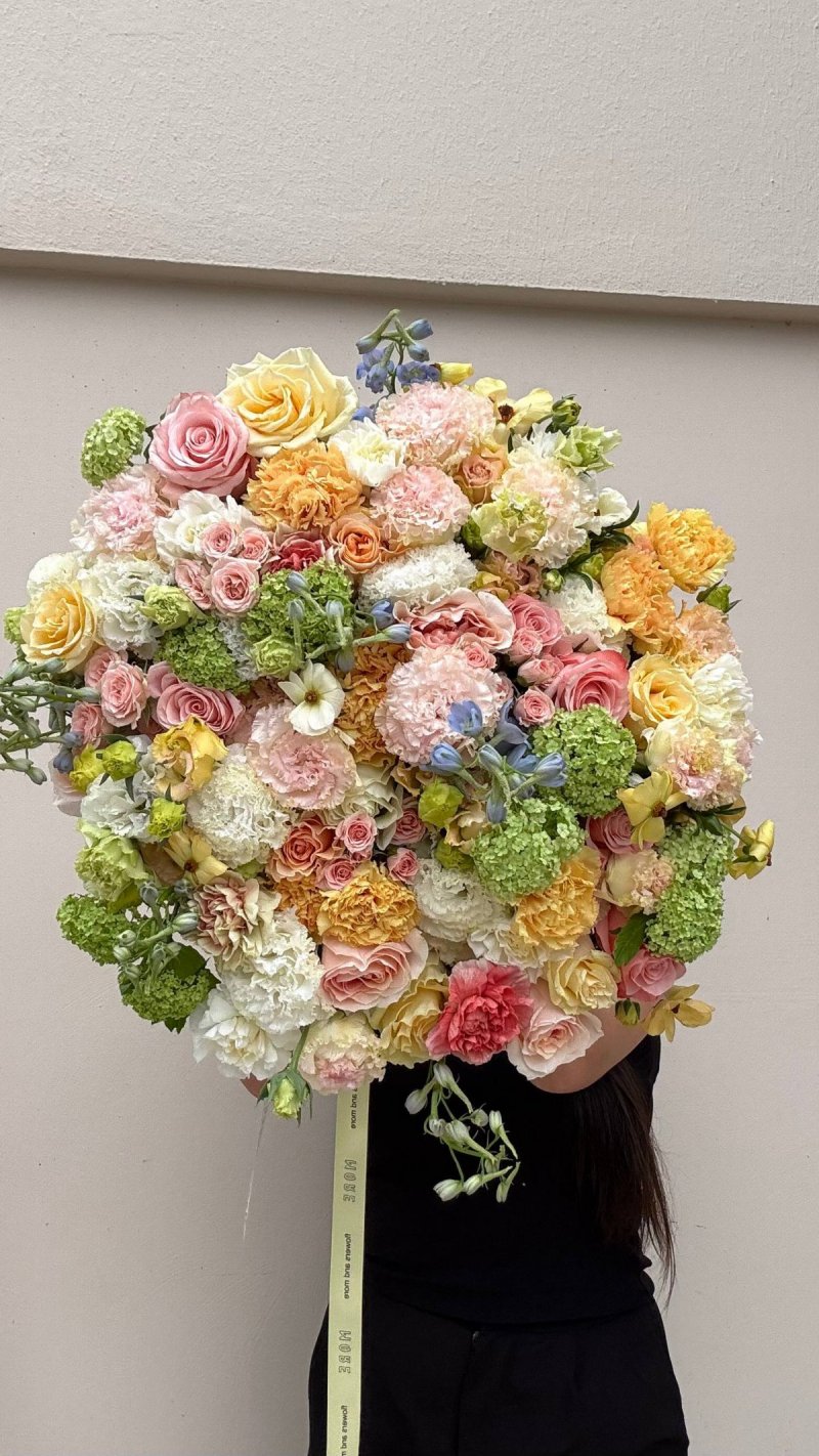 Antalya Premium Kişiye Özel Çiçek Aranjmanı – Lüks Tasarım Buket